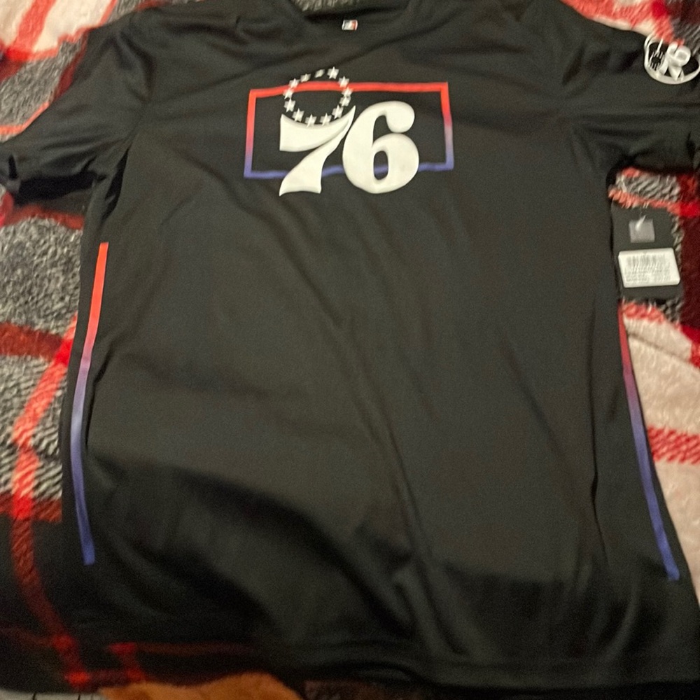 Sixers shirt